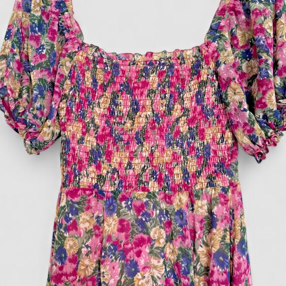 ASTR the label Dress Floral Smocked Pink Puff Sleeve Lined Size Women’s Sm - Picture 3 of 8